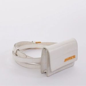 ✨HOST PICK ✨JACQUEMUS WHITE CROC EMBOSSED LEATHER LA CEINTURE BELLO BELT BAG
